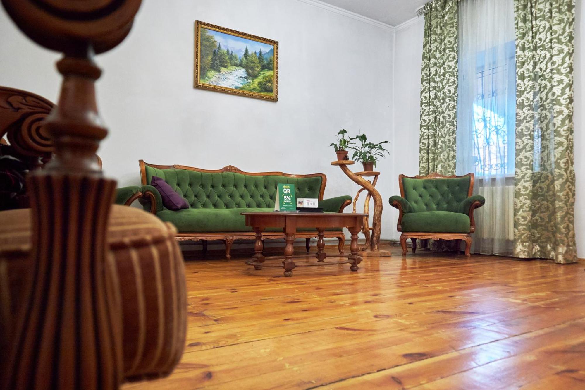 Sweet Vibe Hotel Almaty Exterior foto